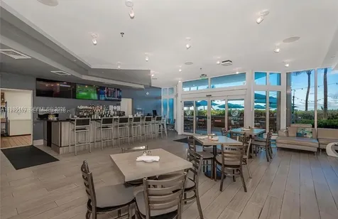 16445 Collins Avenue Sunny Isles Beach FL 33160