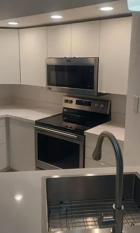 731 Vista Isles Drive Sunrise FL 33325