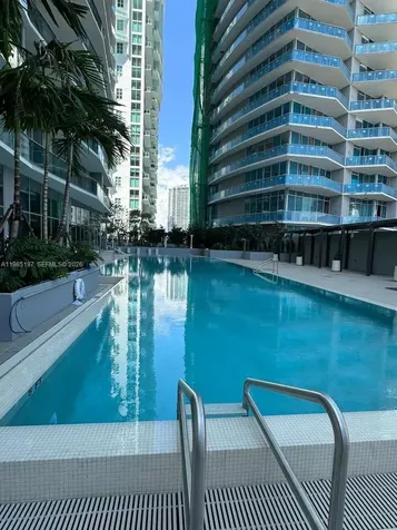 77 SE 5th Street Miami FL 33131