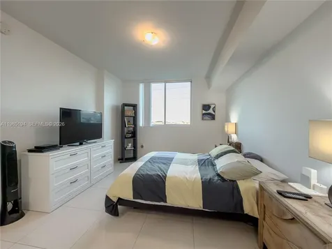 7825 NW 107th Avenue Doral FL 33178