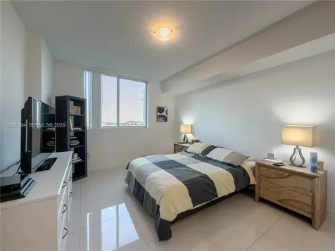 7825 NW 107th Avenue Doral FL 33178