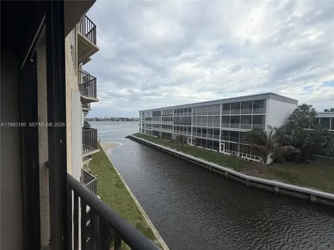 896 N Federal Highway Lantana FL 33462