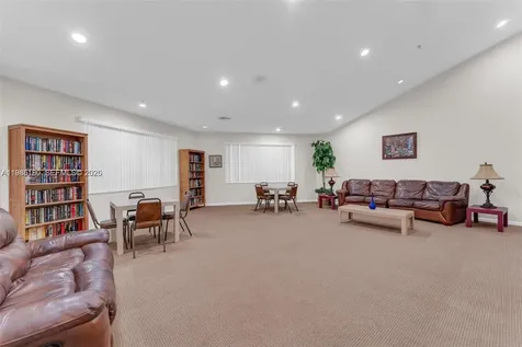 896 N Federal Highway Lantana FL 33462