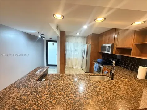 896 N Federal Highway Lantana FL 33462