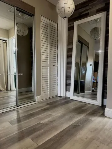 1530 NE 191st Street Miami FL 33179