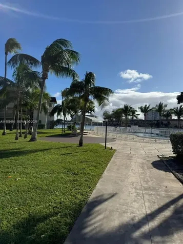 1530 NE 191st Street Miami FL 33179