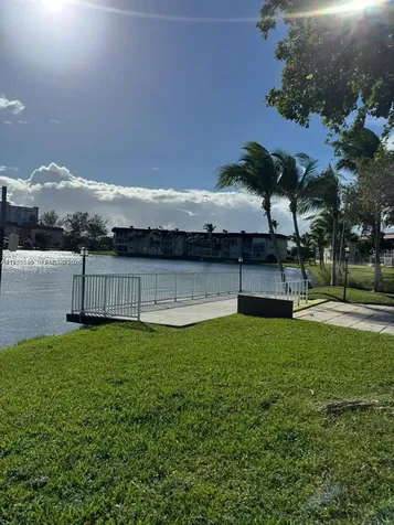 1530 NE 191st Street Miami FL 33179