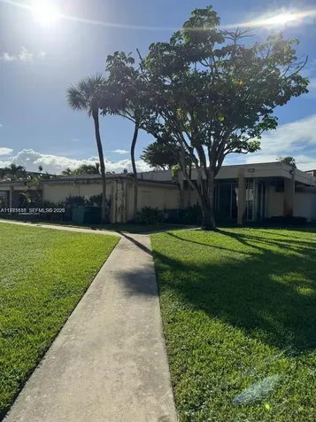 1530 NE 191st Street Miami FL 33179