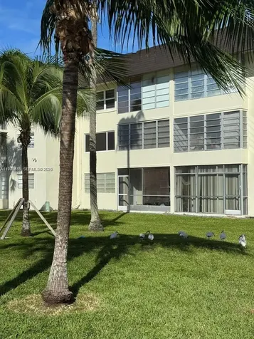 1530 NE 191st Street Miami FL 33179