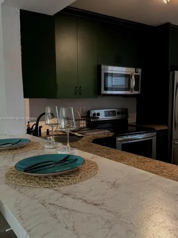 1530 NE 191st Street Miami FL 33179