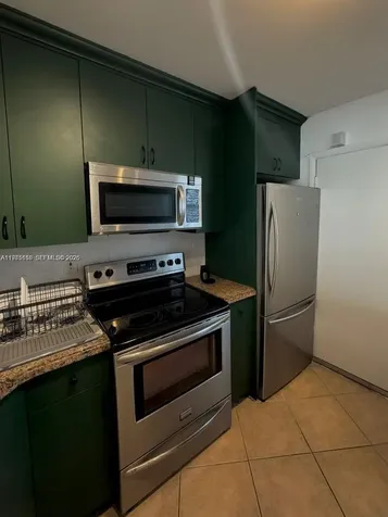 1530 NE 191st Street Miami FL 33179