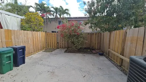 13926 SW 175th Terrace Miami FL 33177