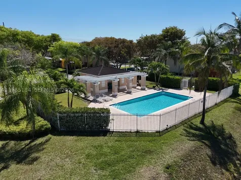 13926 SW 175th Terrace Miami FL 33177