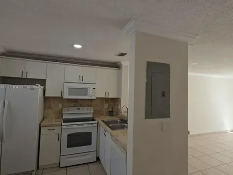 13926 SW 175th Terrace Miami FL 33177
