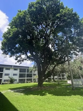 5100 SW 64th Avenue Davie FL 33314