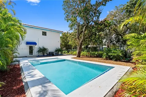 1345 SW 14th Avenue Miami FL 33145