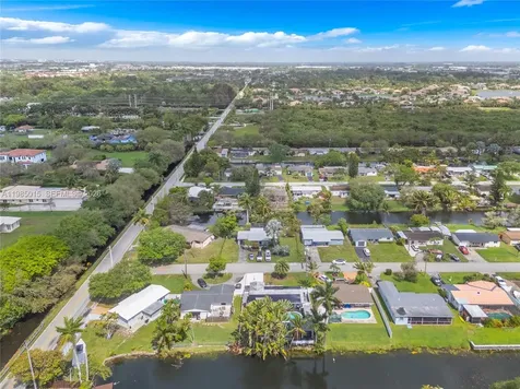 5730 SW 55th Street Davie FL 33314