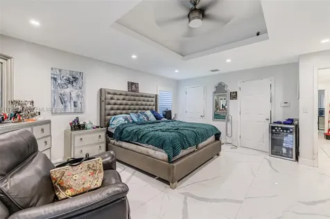 5431 SW 109th Avenue Davie FL 33328