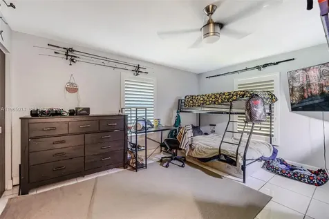 5431 SW 109th Avenue Davie FL 33328