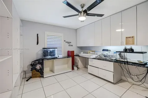 5431 SW 109th Avenue Davie FL 33328