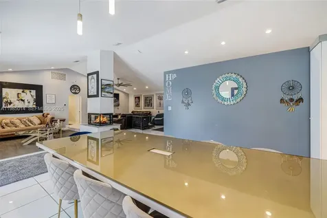5431 SW 109th Avenue Davie FL 33328