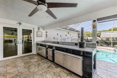 5431 SW 109th Avenue Davie FL 33328