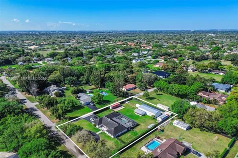 5431 SW 109th Avenue Davie FL 33328