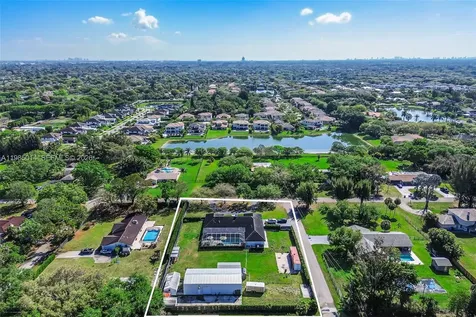 5431 SW 109th Avenue Davie FL 33328