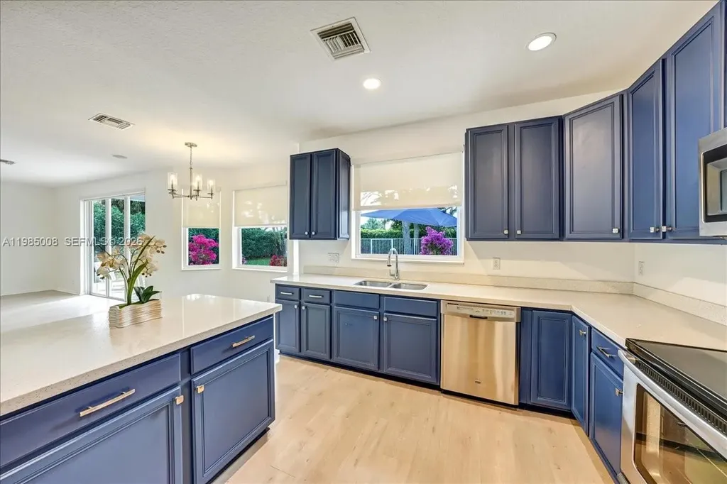 4202 Bahia Isle Circle Wellington FL 33449