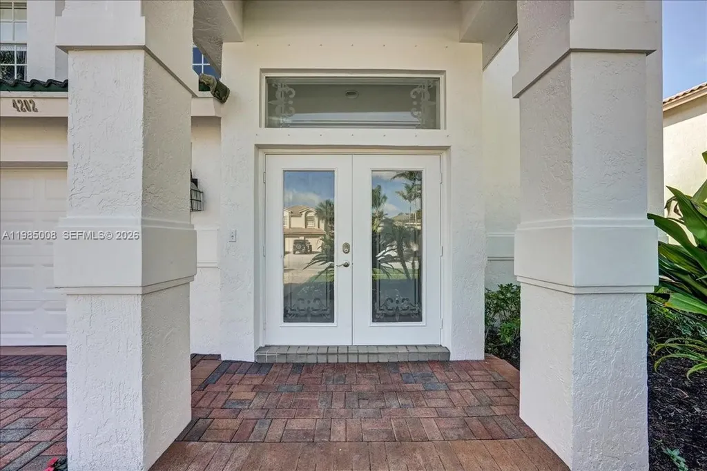 4202 Bahia Isle Circle Wellington FL 33449