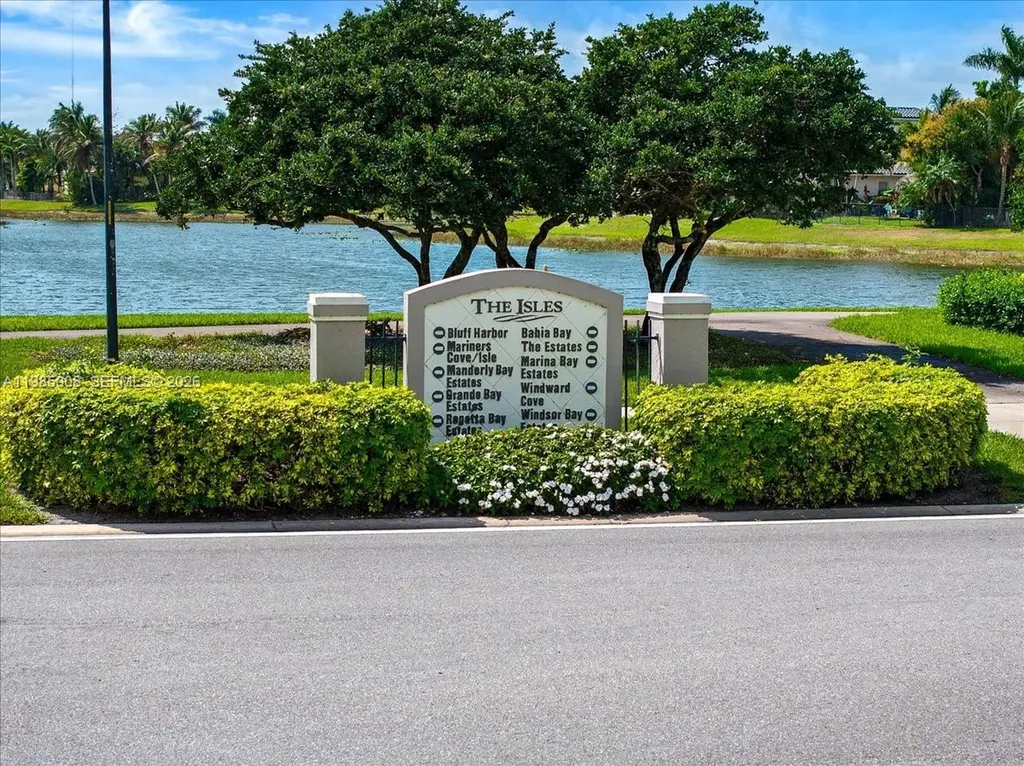 4202 Bahia Isle Circle Wellington FL 33449