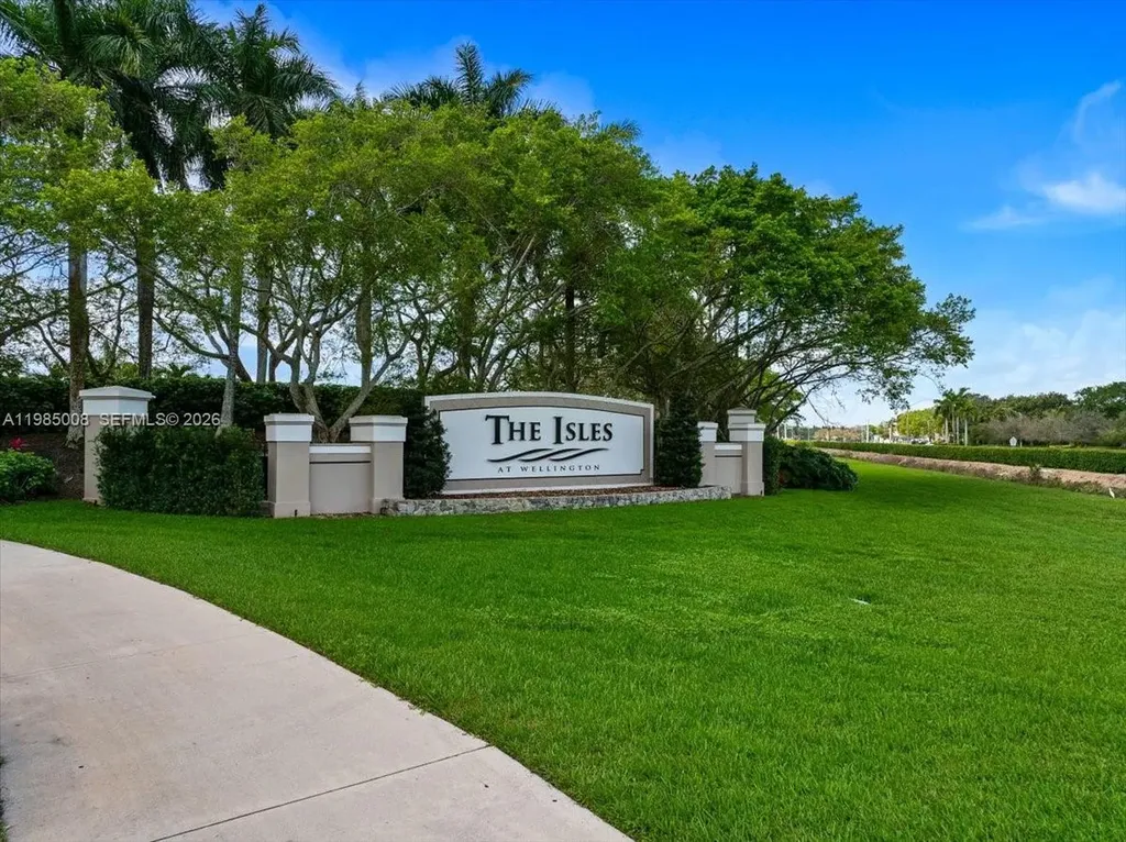 4202 Bahia Isle Circle Wellington FL 33449