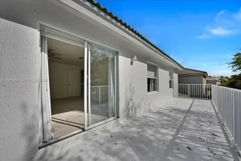 4202 Bahia Isle Circle Wellington FL 33449