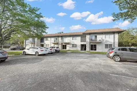 6530 NW Lake Patricia Miami Lakes FL 33014