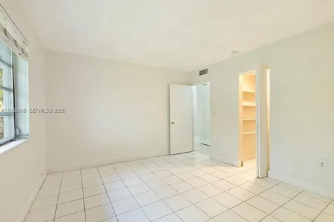 6530 NW Lake Patricia Miami Lakes FL 33014