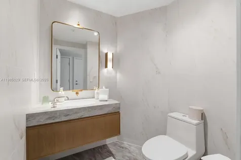 525 N Fort Lauderdale Beach Boulevard Fort Lauderdale FL 33304
