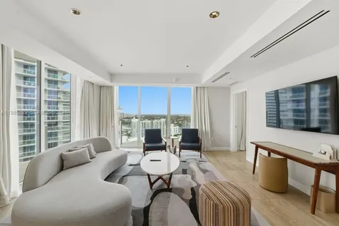 525 N Fort Lauderdale Beach Boulevard Fort Lauderdale FL 33304
