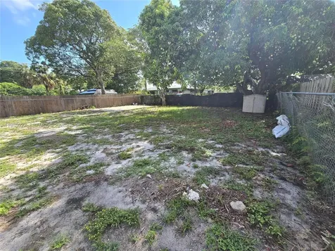 280 NW 31st Avenue Fort Lauderdale FL 33311