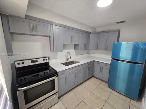 280 NW 31st Avenue Fort Lauderdale FL 33311
