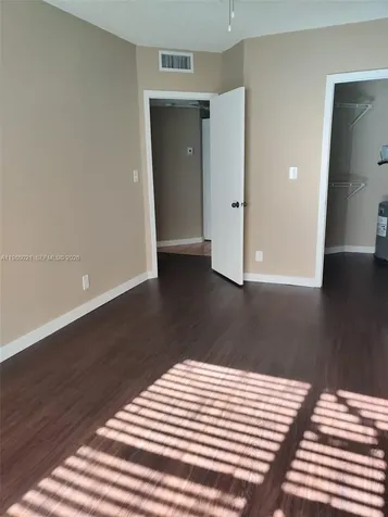 8290 Lake Drive Doral FL 33166