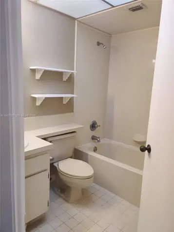 8290 Lake Drive Doral FL 33166