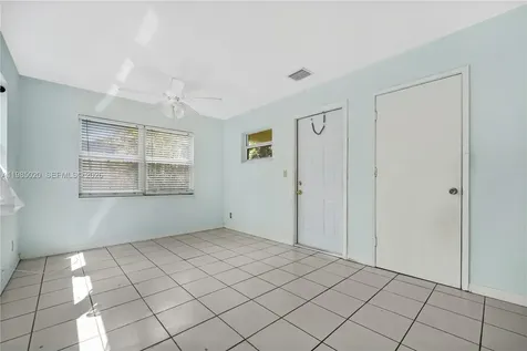 340 SE 4th Street Deerfield Beach FL 33441