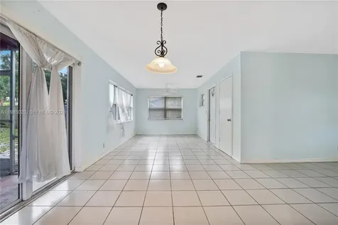 340 SE 4th Street Deerfield Beach FL 33441
