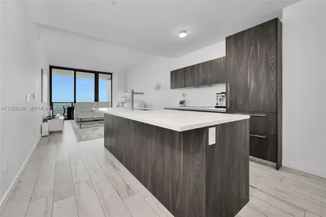 480 NE 31st Street Miami FL 33137