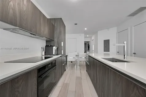 480 NE 31st Street Miami FL 33137