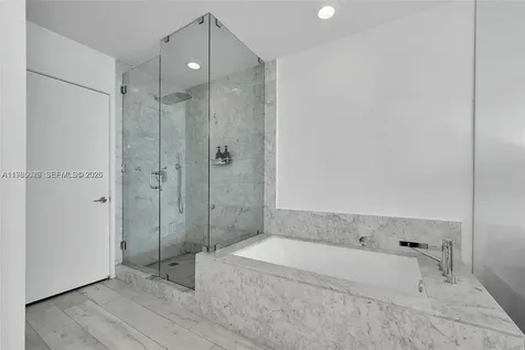 480 NE 31st Street Miami FL 33137