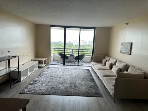 3300 NE 191st Street Aventura FL 33180