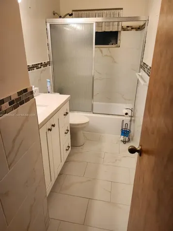 690 NW 19th Street Homestead FL 33030
