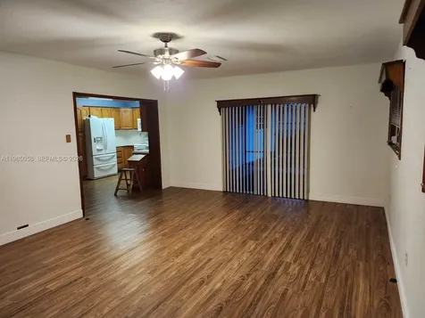 690 NW 19th Street Homestead FL 33030