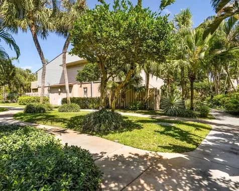 614 Executive Center Drive West Palm Beach FL 33401